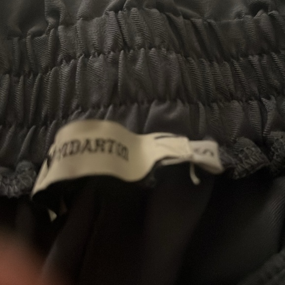 women’s cropped paper bag waist pants with pockets NWOT - Picture 6 of 7